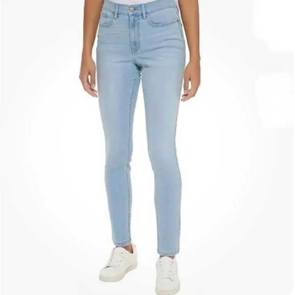 Calvin Klein Jeans Ladies' High Rise Jeans size 8 - Picture 2 of 15